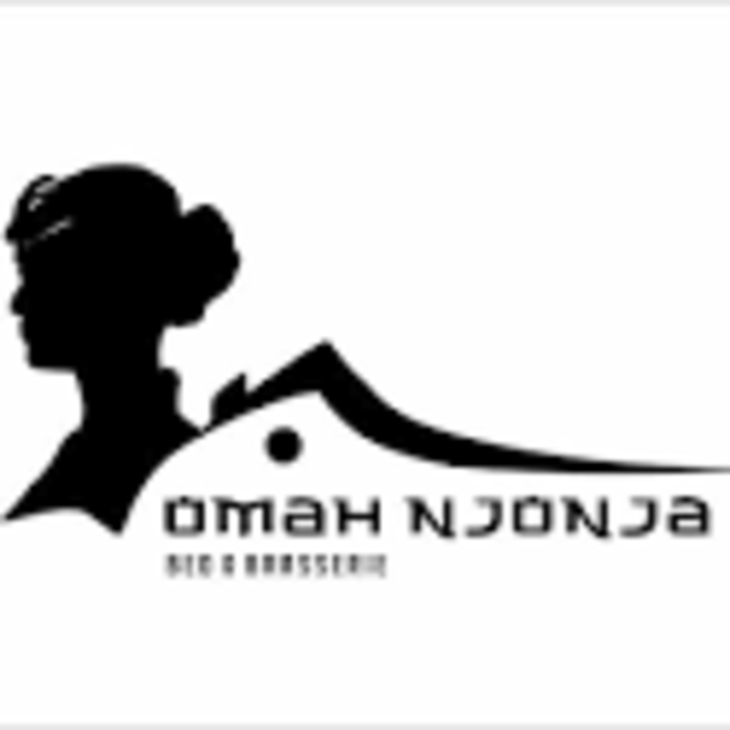 Omah njonja bed